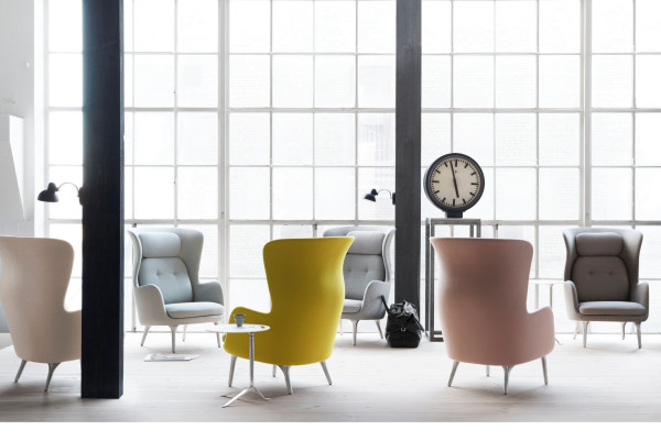 Fritz Hansen Ro JH1 Chair loungestoel designers selection