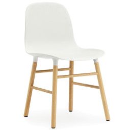 Form Chair stoel met eiken onderstel