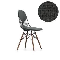 Vitra Eames Wire Chair DKW-2 stoel met donker esdoorn onderstel