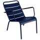 Fermob Luxembourg Low fauteuil met armleuning Deep Blue