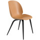 Gubi Beetle stoel met zwart beuken onderstel, amber brown