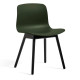Hay About a Chair AAC12 stoel zwart gelakt onderstel groen