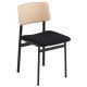 Muuto Loft gestoffeerde stoel zwart/eiken, stofsoort Steelcut 190